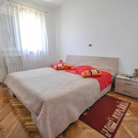 Angela Novigrad Istria